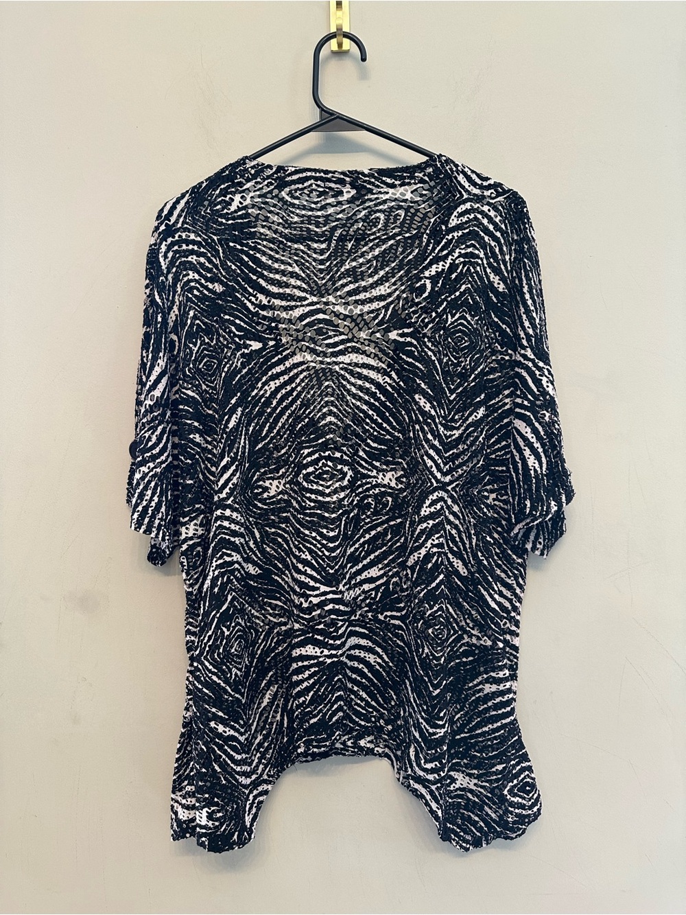 Vintage Y2K Erin London Black & White Striped V-Neck Button-Front Cardigan M - Picture 7 of 8
